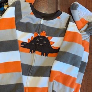 Carter’s footie pajamas - 5T